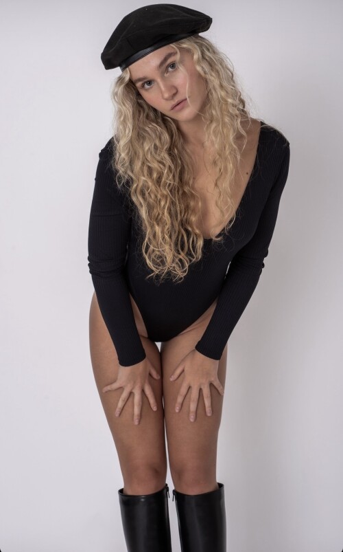 az9L6RX8B3f59e34546ebce483