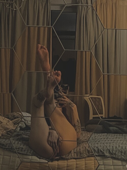 b1606efe 6945 4d4d 9015 9ec2f891615191660c3c58190116