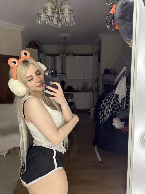 b35a68af e435 4042 a88e 2c6d9116e52f273d180a8bee4c19