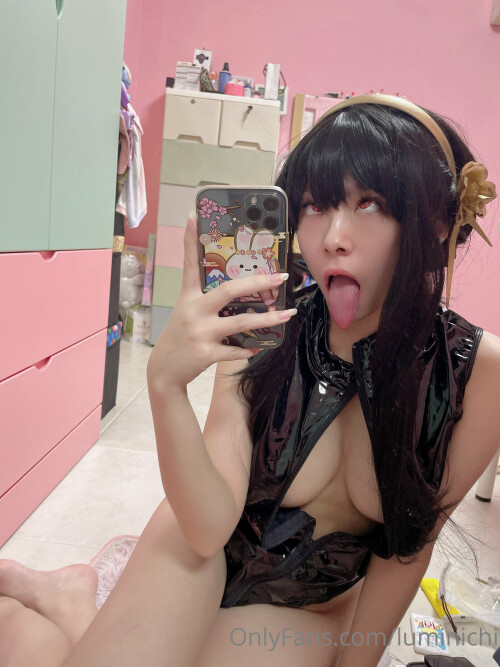 b78fd1c90cbdf94db6fca36264f9519d387e2e5bb5b48aef7092dbd68aae9cb3