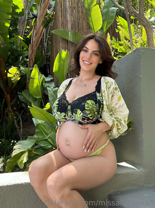 b7ed85e6 06e4 454e a5a5 0f728dba572a68ac4c809dded4ed