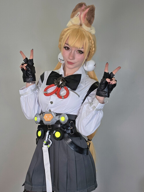 b89040772f2e8eab01a8d65ad7f566cf0a74cd19cf684fd4