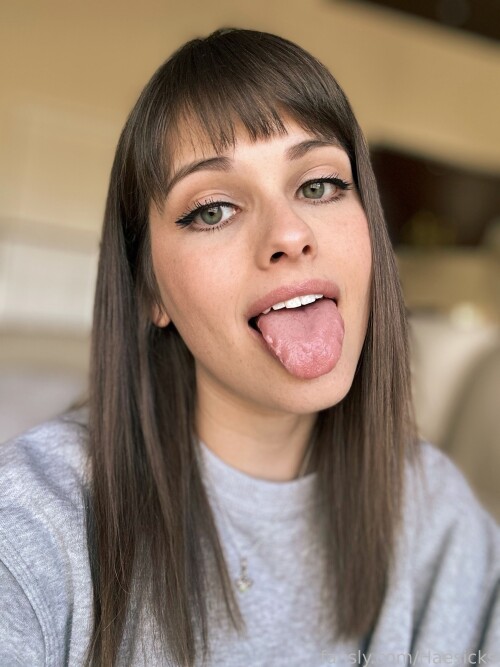 b9c35491 65c5 438f bc12 ccc071022cefeb4d0cd698dcdbc3