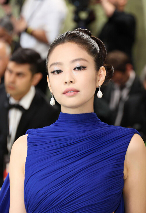 bRDAn4dLoV805b44a17f4569f3