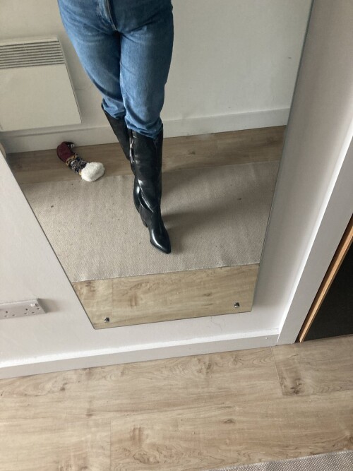 bZBrQyaG42284b7e6d8a2494