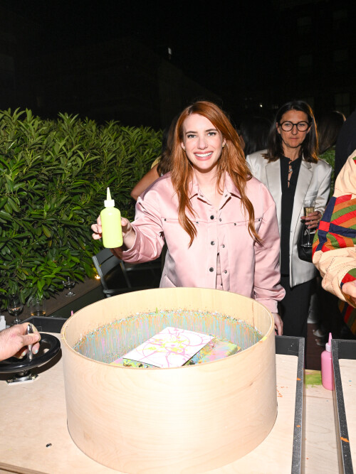 b_7142584a8c7ee7cded60c39