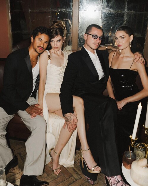 barbara palvin 2aecf5a07e76a5d68