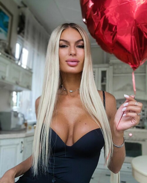 baronova 591ab7309bf6e5afa