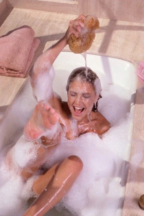 bath063705cba84a841cae