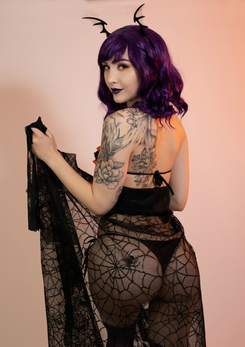batty boudoir 19