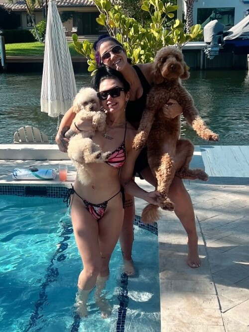 bayleyscupcakes 3683204785968968912s2025 7 23 13.39.983 story667e7d9c70c2927a