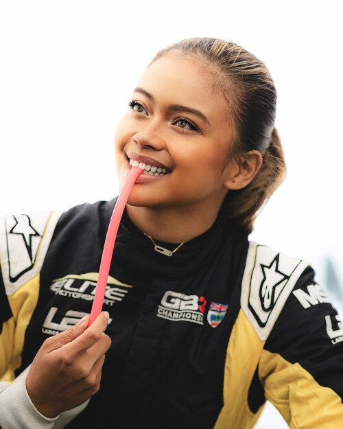 bb 155ffec5b9bce94b78