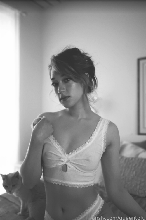 be1f8895a9a37dba14369f4334d68e9e454fa75664aebd03