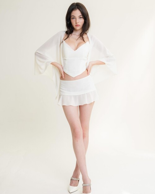 beachbitcha 2023 12 11T092157.000Z35d446cc288d8929