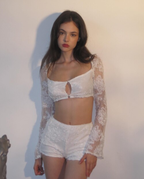 beachbitcha 2024 01 31T134613.000Z 27c89f4fc0a8d02ca