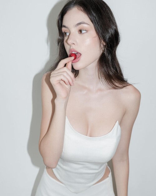 beachbitcha 2024 02 11T152154.000Z 1ea97bc80edcb8d89