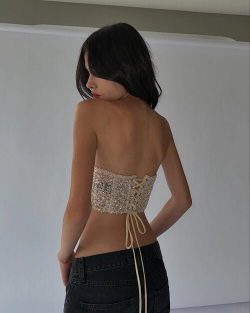 beachbitcha__2024-10-26T063442.000Z_1a6313e31c0c635d8