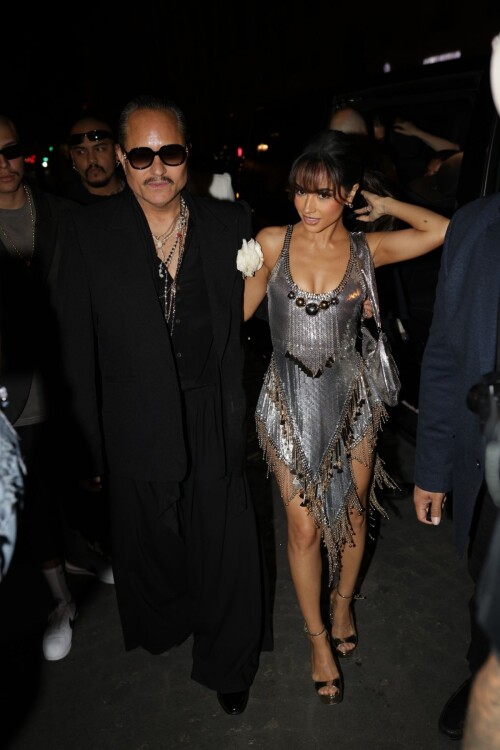 becky g in paris 20240623 1 252151388e077f50