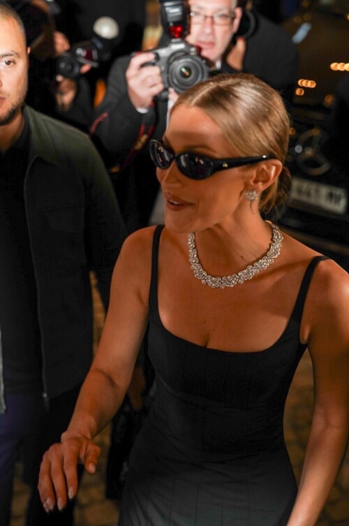 bella-2276e473b8c7efda9a