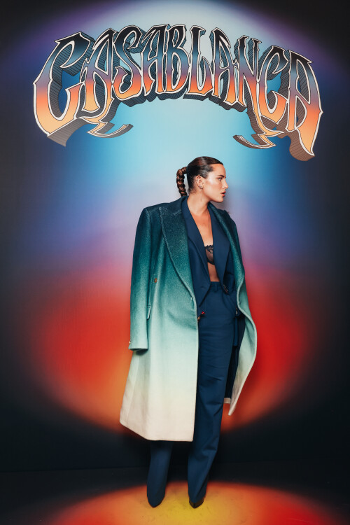 bella-2e132cebf4b6b6725