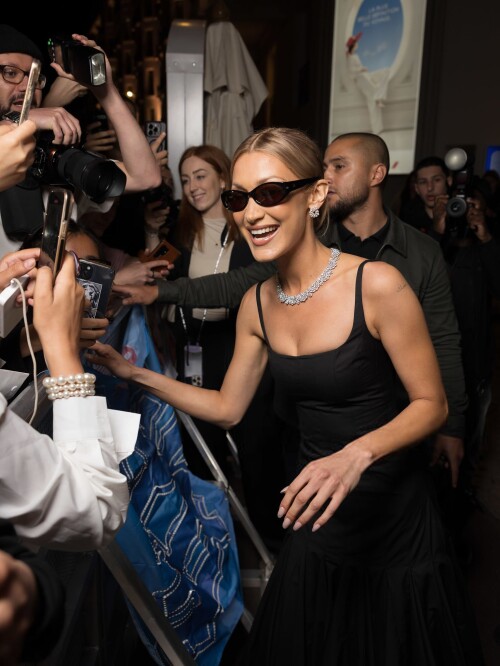 bella 53e7a2b89b0b14d7ba