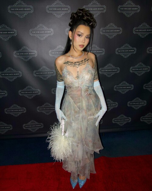 bellapoarch RDownload55a449441b895a87