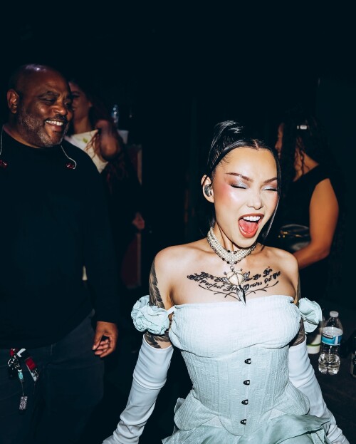 bellapoarch RDownload99023232d8199657