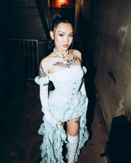 bellapoarch RDownloadf6e7f43ec052969e