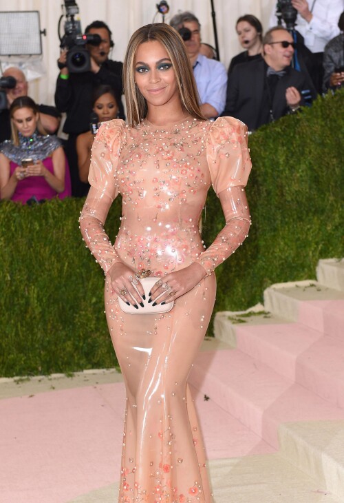 beyonce met gala nyc 5 2 2016 1163702fdc5265f342