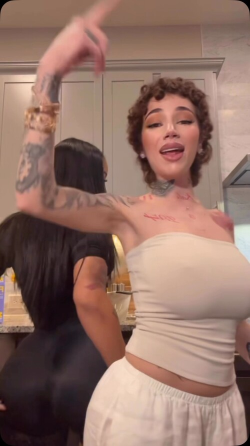 bhad bhabie 2fcd4e453ff118140