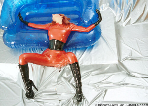 bianca inballoon01 23