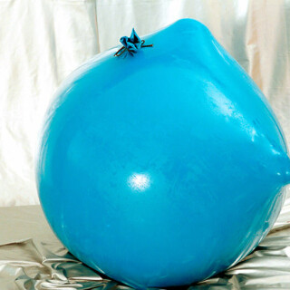 bianca_inballoon05_28