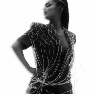 bilborad100yearwom2018121e3342__6_