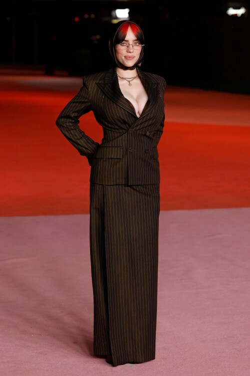 billie eilish sexy librarian 4 656dbc9a52a2b625599b798485f2f