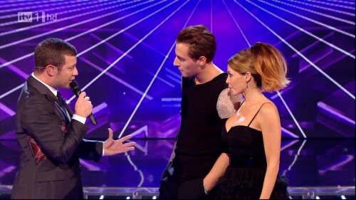 black002 275426c16f782336f3