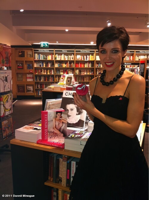 black187f655bd71c10ed2f5