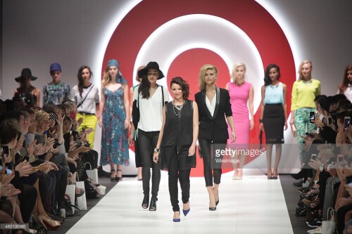 black259 5558c3e324e3658038