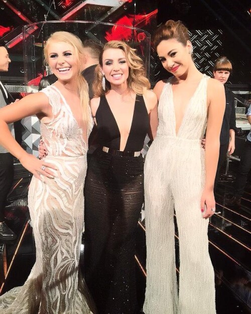 black282 29d0015a2483df34f