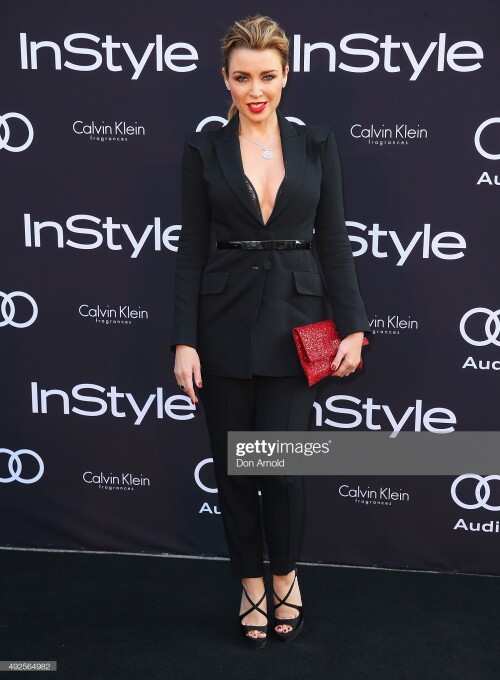 SYDNEY, AUSTRALIA - OCTOBER 14:  Dannii Minogue arrives ahead of the InStyle and Audi Man of Style Awards 2015 on October 14, 2015 in Sydney, Australia.  (Photo by Don Arnold/WireImage)