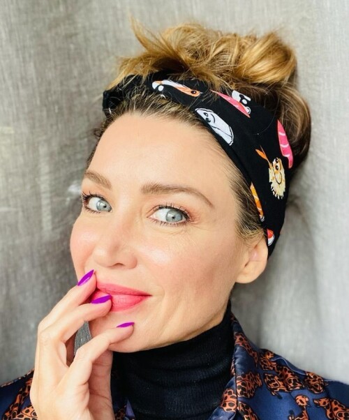 black46888bb4986a05967a9