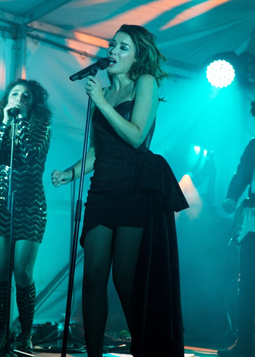 black481 11233da93badfe8bf6