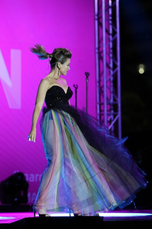 black482 236605a650a86a70be