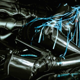 blacknblue-n-mask033_021