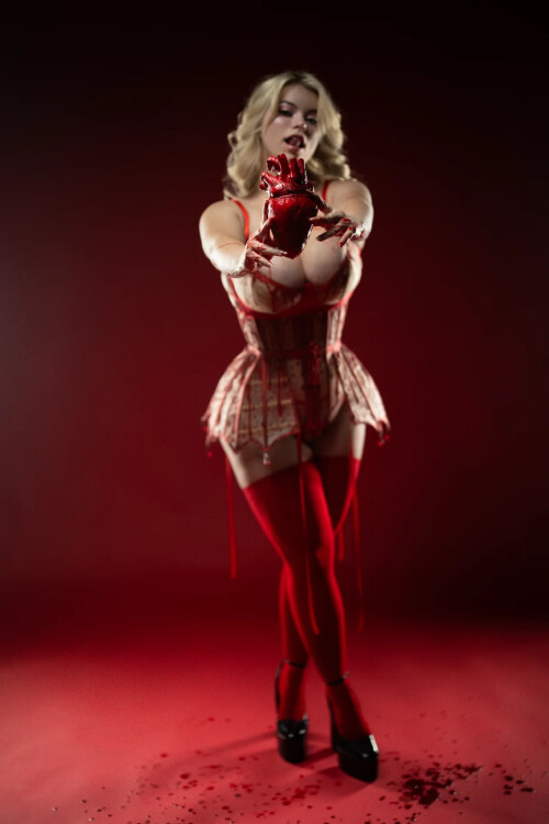 bloody corset18 webp279cf3cddac5bf4e