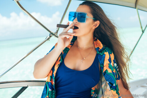 blue 2846d3ca6687e68676