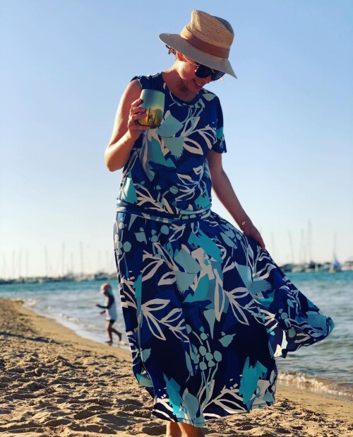 blue185 18d39864bf9b4a534