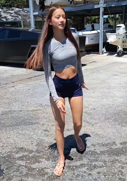 blushrts2 Player10c8e29678f7164d