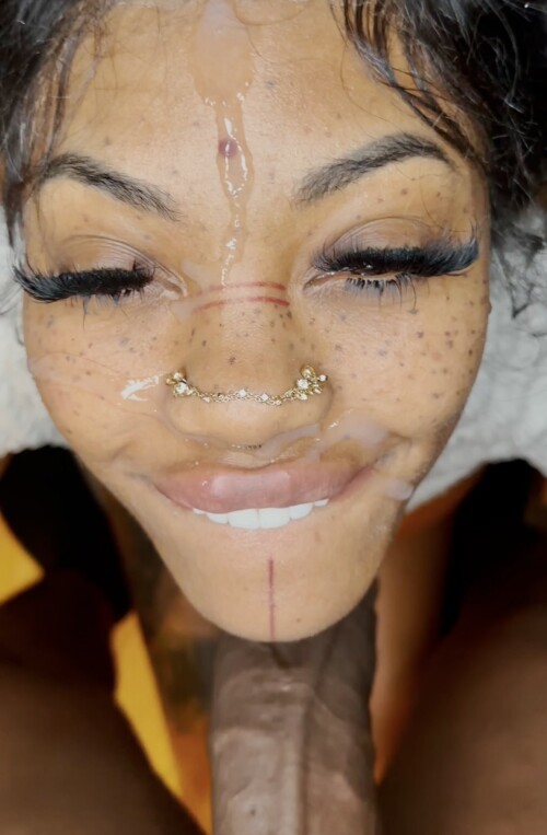 brandi4AAeT6X194090f2ed76a50b