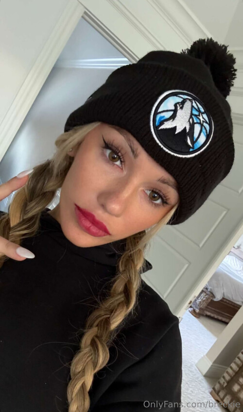 breckie 5936602378481 source 277ac75198a1f385f