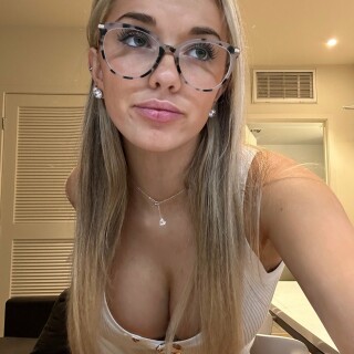 breckiehill-1648780030670163968-20230419_160606-img12a74300a8d87e5fa